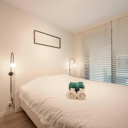 Apartment Modern Met Terras *