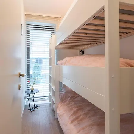 Apartment Modern Met Terras